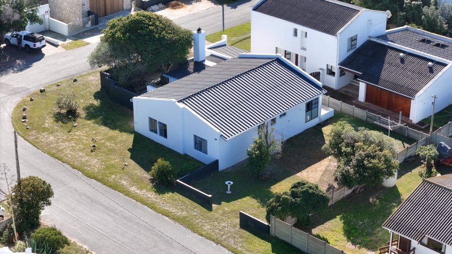 4 Bedroom Property for Sale in Arniston Western Cape